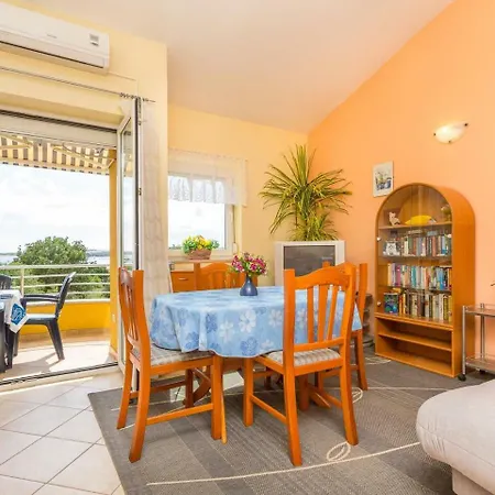 House Edel Апартаменты